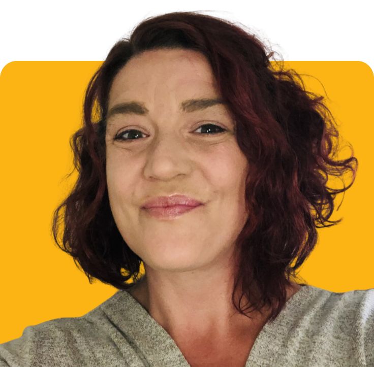 Davina Davina Marik, Junior Support Officer